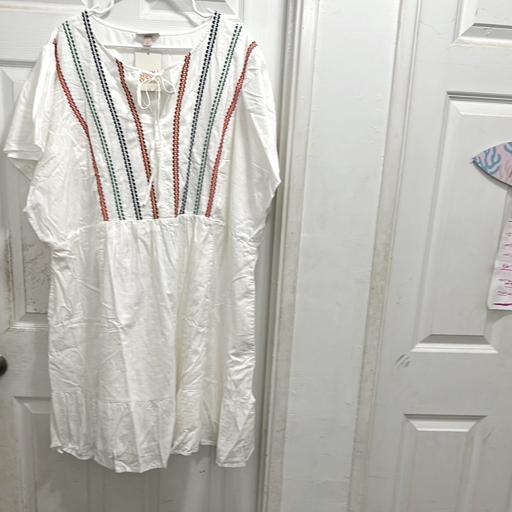 Knox Rose White and Pink Short Sleeve Embroidered Dress 3X